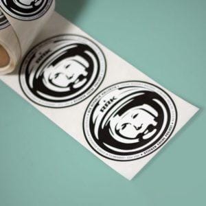 etichete autocolant mono color alb negru