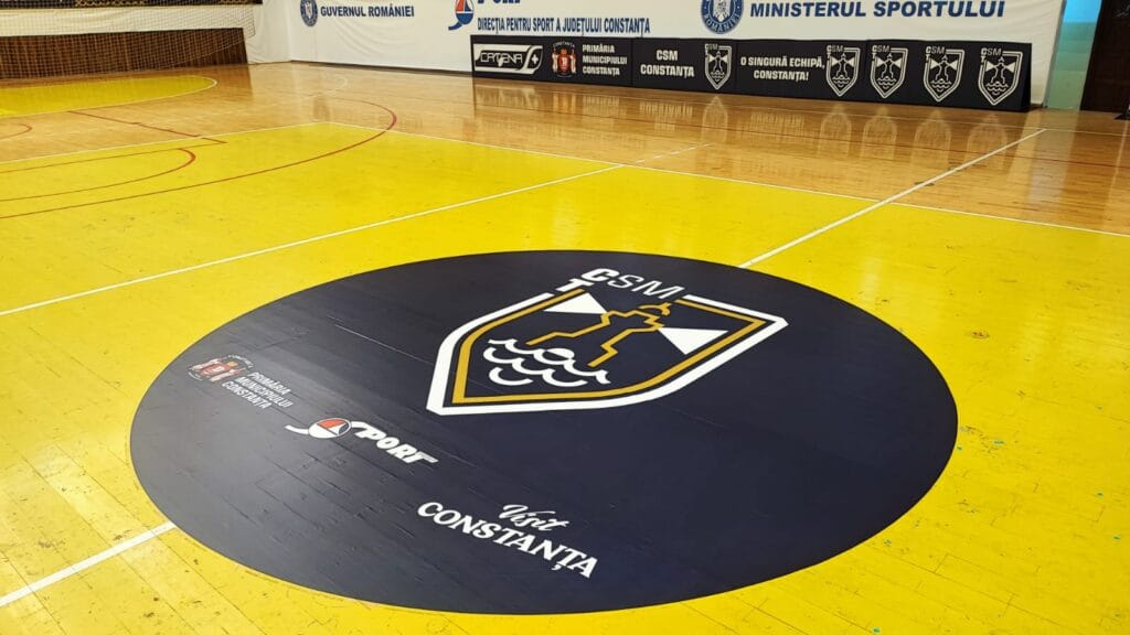 colantare dusumea din lemn colantare suprafete mari autocolant de diferite forme